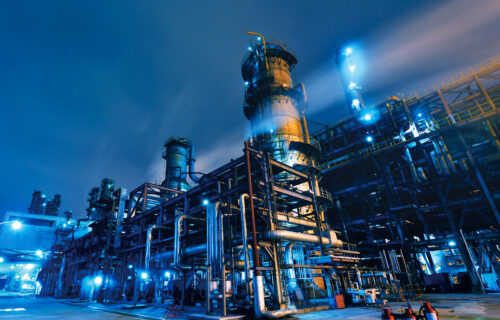 Oportunidades em Investimentos e Manutenção de Ativos Industriais no Segmento de Química & Petroquímica